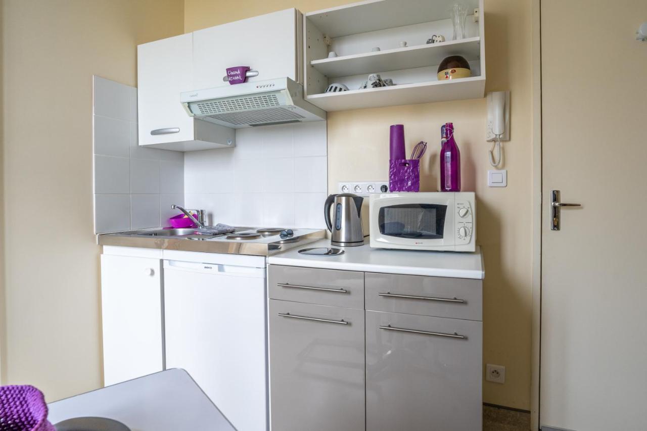 Les Jardins De La Seugne Apartment Жонзак Екстериор снимка
